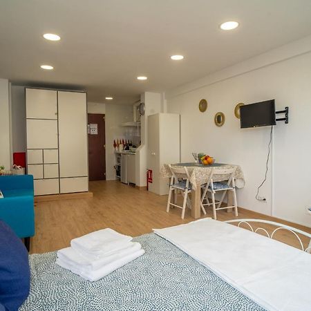 Apt. P/3 10' From The Beach W/Wifi In Torremolinos Ngoại thất bức ảnh