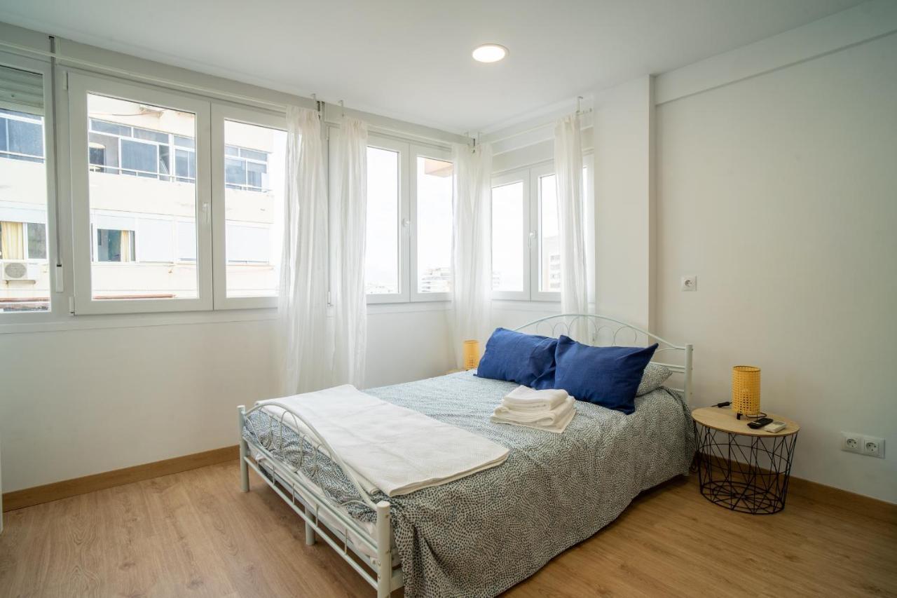 Apt. P/3 10' From The Beach W/Wifi In Torremolinos Ngoại thất bức ảnh